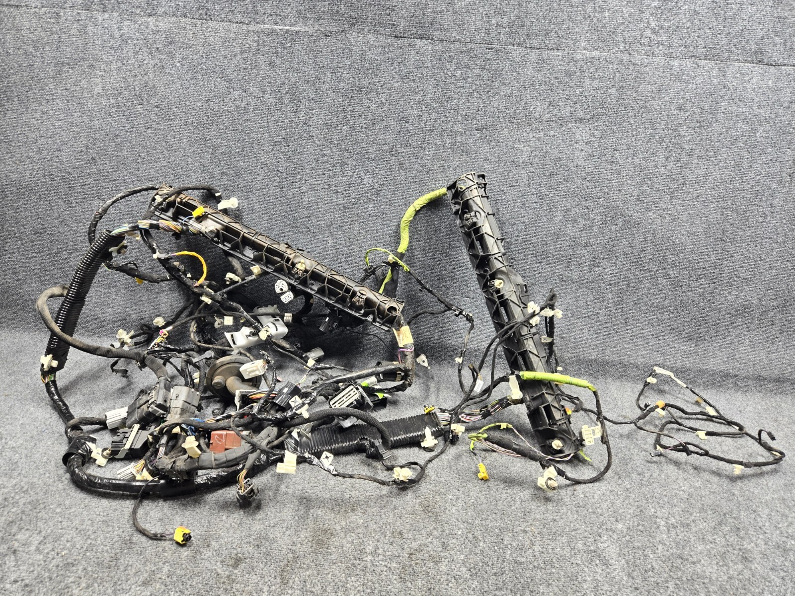 2020-2022 FORD F350 MAIN BODY FLOOR INTERIOR WIRE WIRING HARNESS OEM