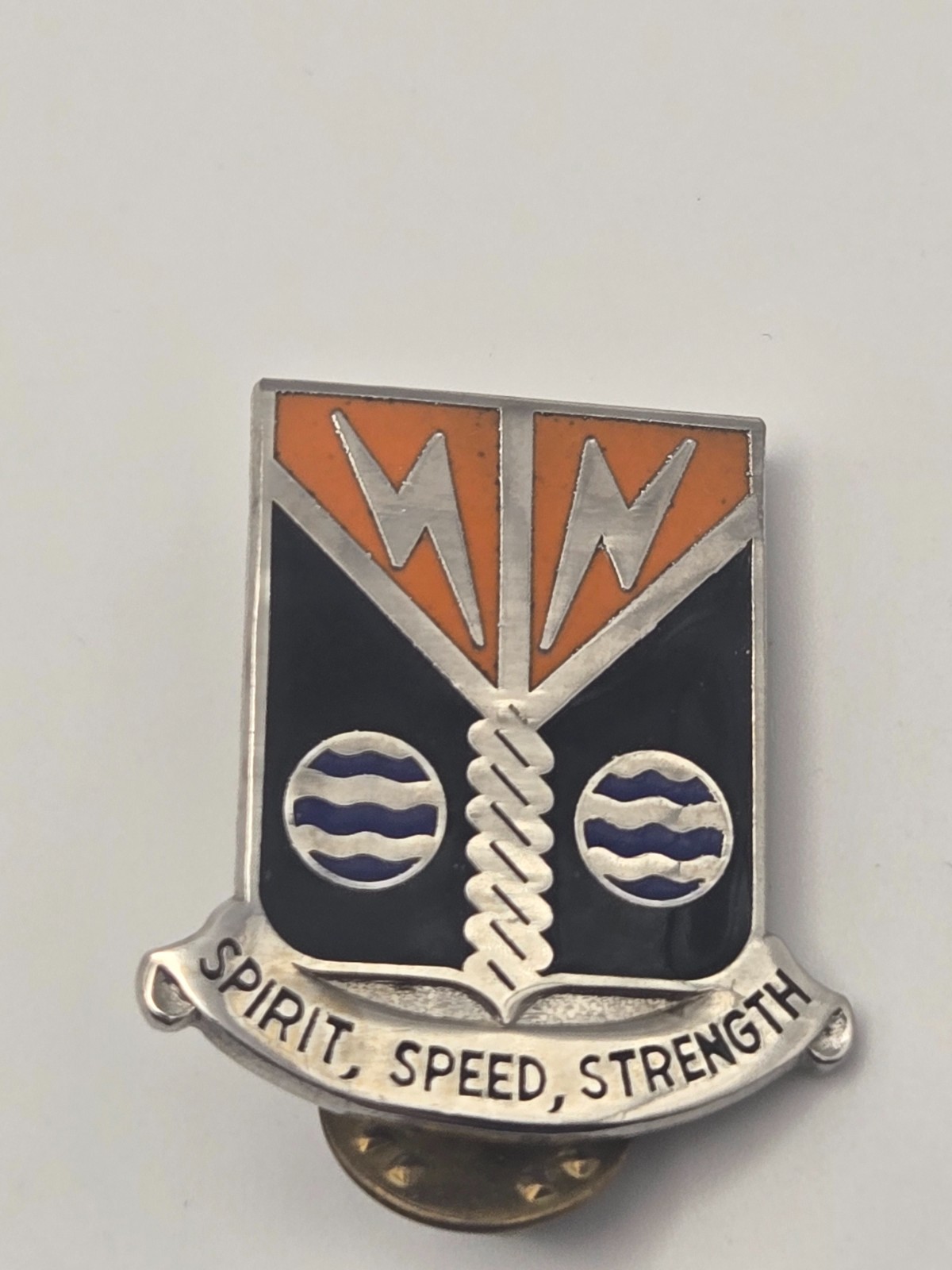 Vintage "Spirit Speed Strength" Army 58th Signal Battalion, DUI, Pin, G23
