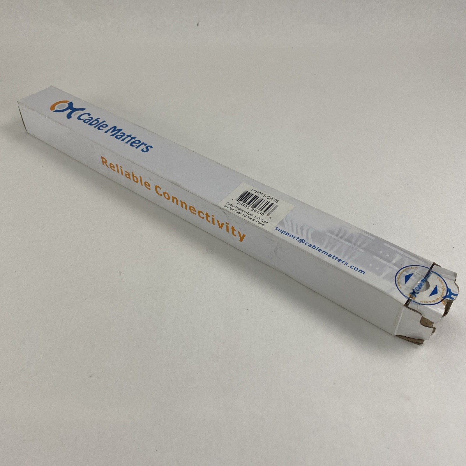 Cable Matters RJ45 110-Type 24-Port Cat 6 1U Patch pannel Open Box Sealed