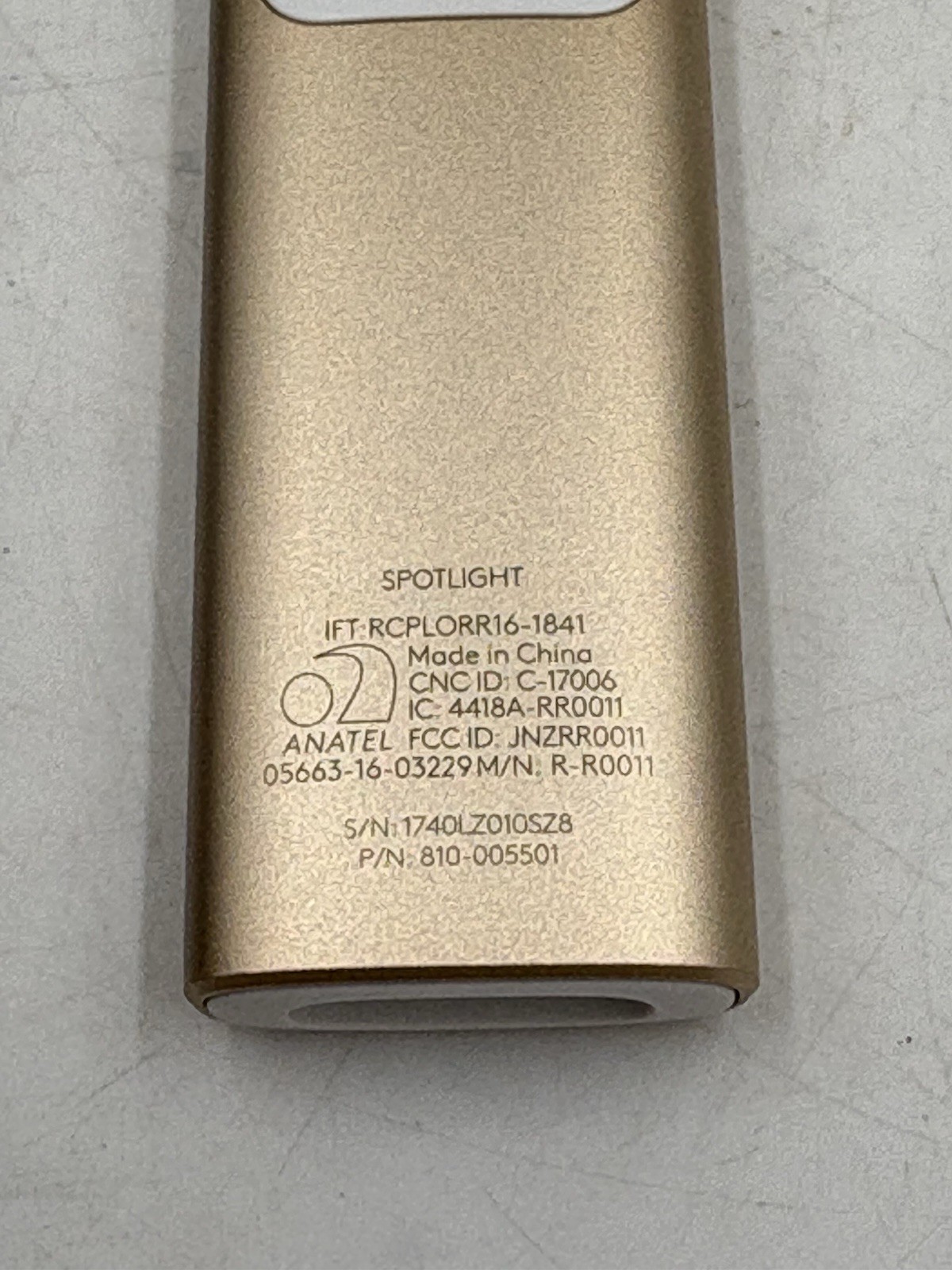 Logitech Spotlight Wireless Presentation Remote - Gold With Receiver No Cord
