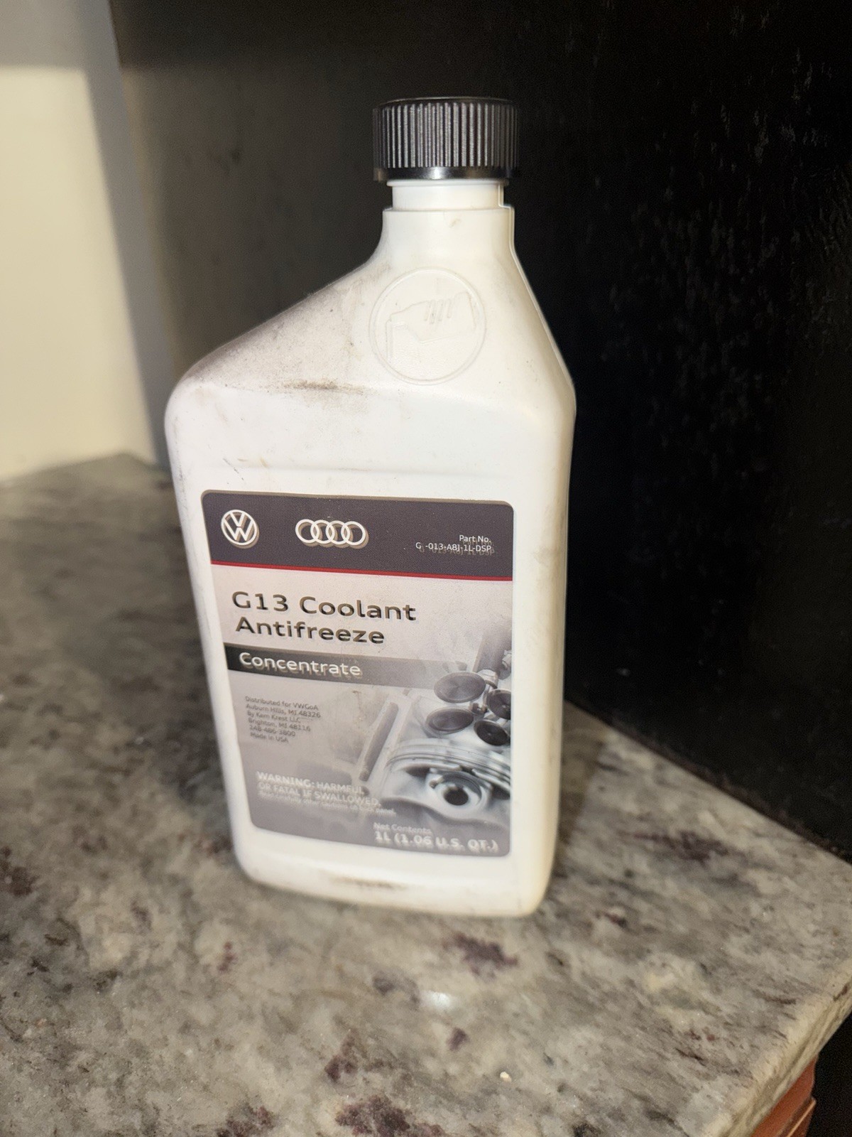 Set of 3 Audi G13 Coolant Antifreeze Concentrate 1 Liters G-013-A8J-1L-DSP