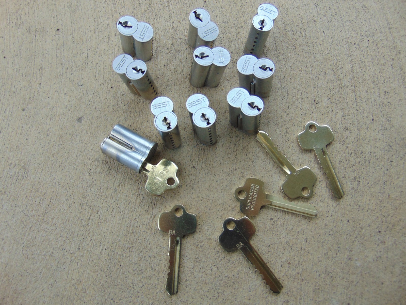 10 - BEST   BA   CORES  7 PIN WITH 1 CORE KEY AND  5 KEYS      LOCKSMITH