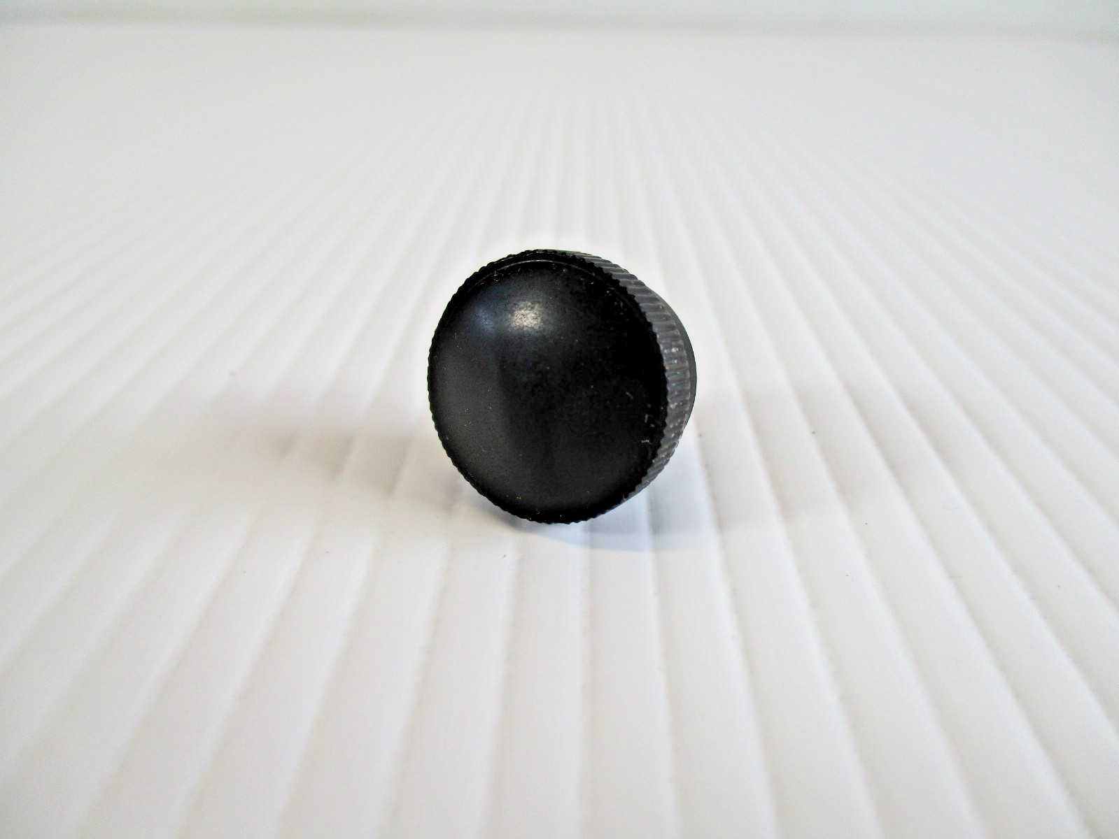 Bakelite Knob Ham Radio Test Equipment  3/4" Wide 1/4" shaft