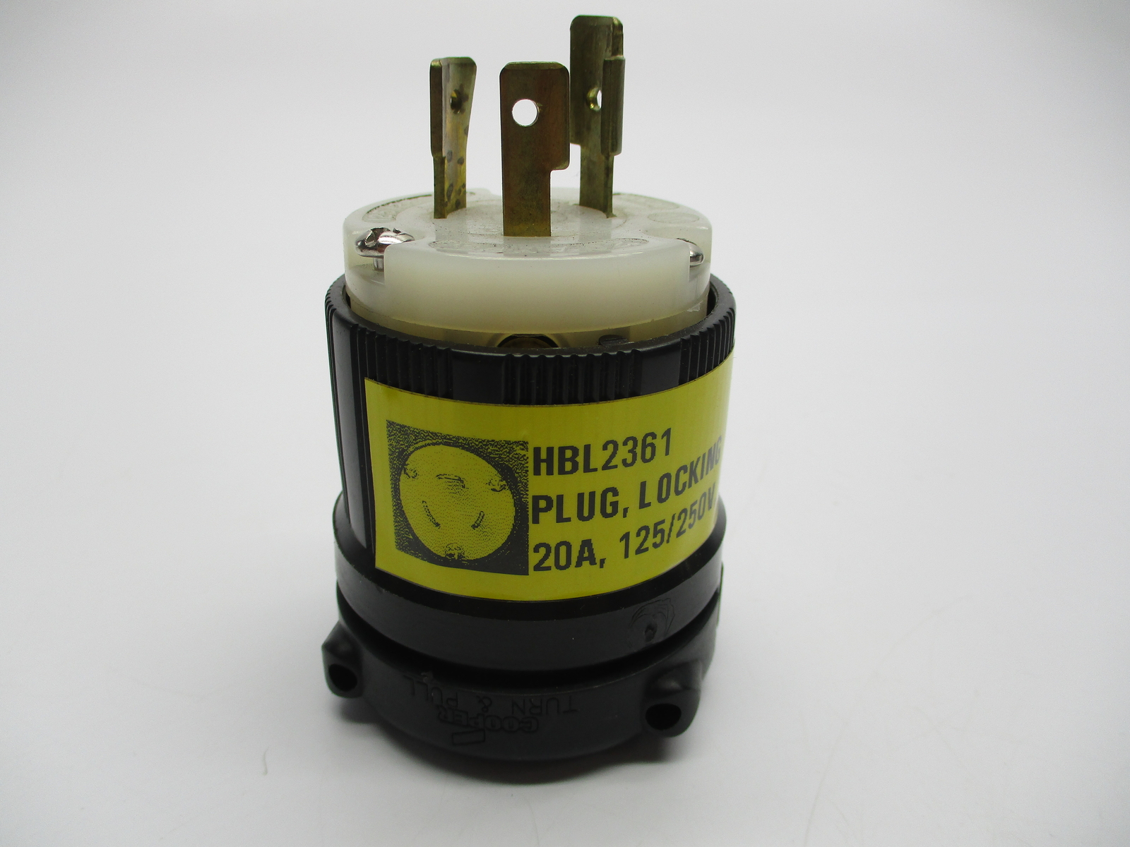 HUBBELL HBL2361 LKG PLUG NSNP
