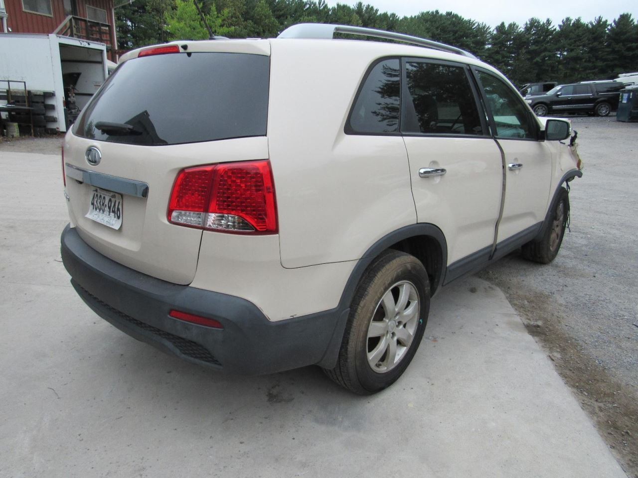 SORENTO 2011 Glove Box 1071976
