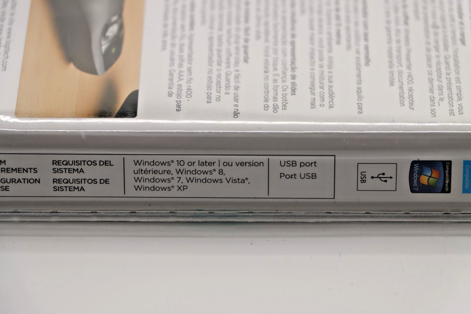 Logitech r400 Wireless Presenter Remote 50 ft Range Laser Pointer Slideshow