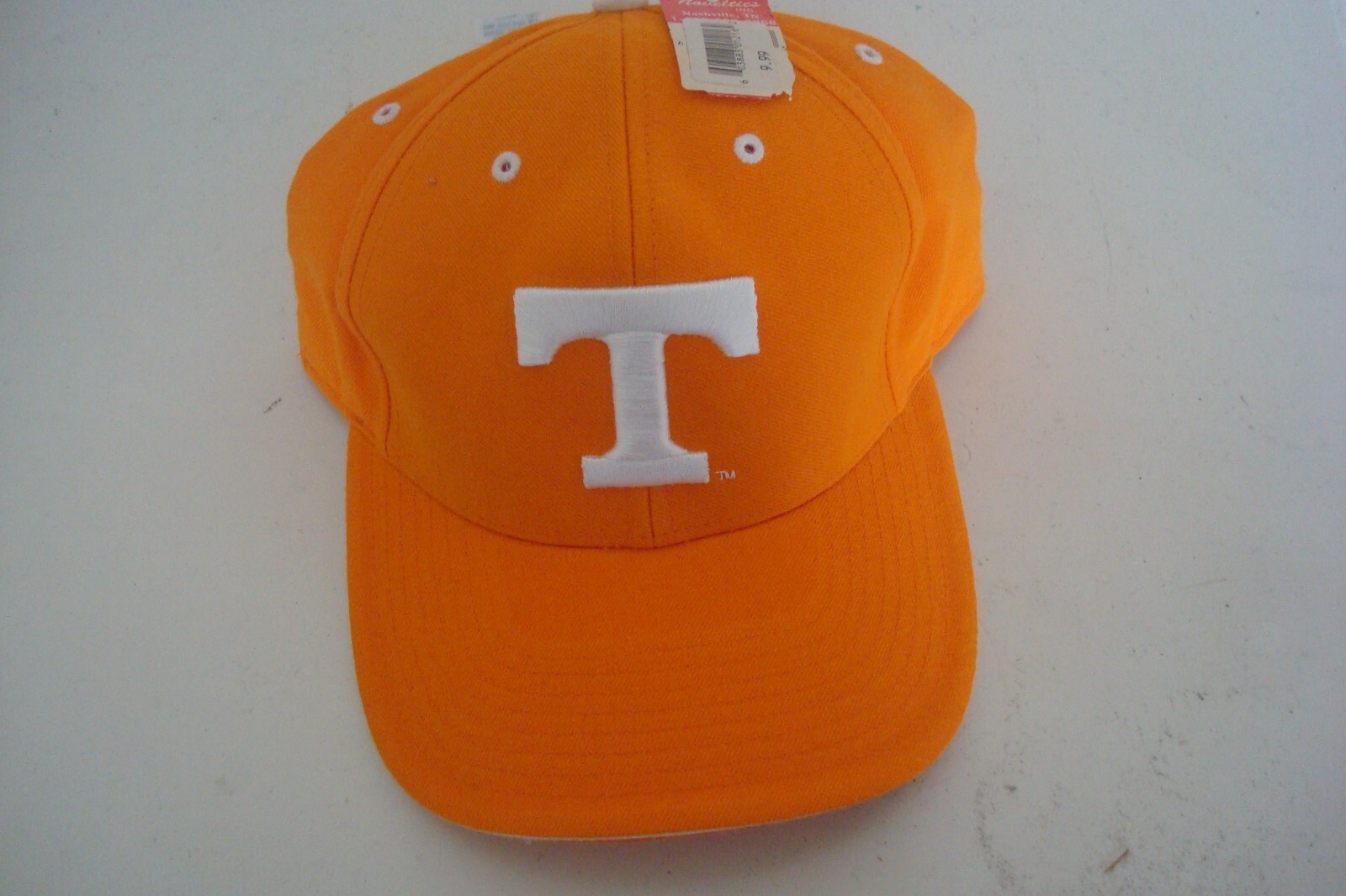TENNESSEE VOLS     FITTED SZ 7 1/4  DEADSTOCK HAT CAP VINTAGE H5