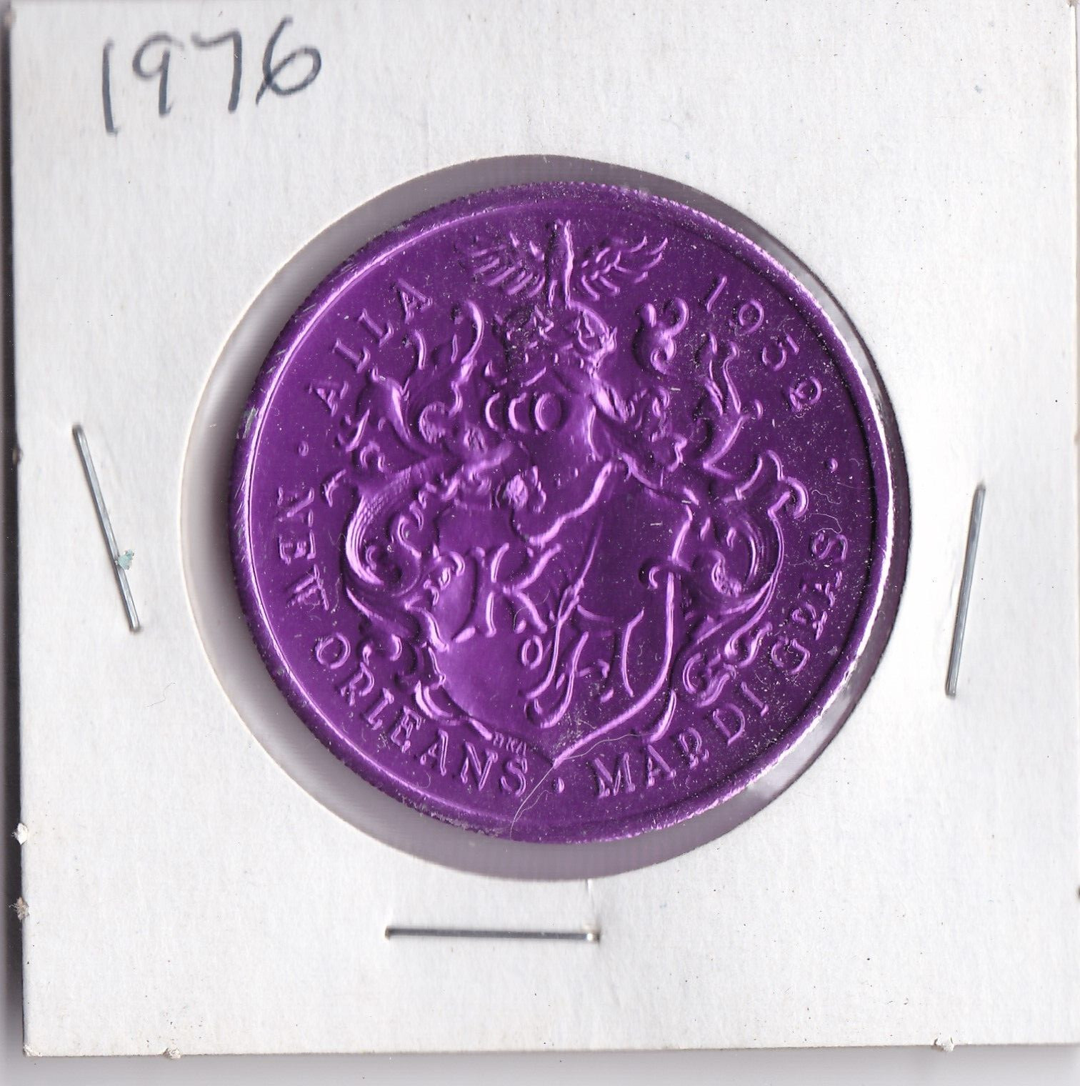 1976 MARDI GRAS DOUBLOON  ALLA 1932  K OF A  NEW ORLEANS MARDI GRAS (Purple)