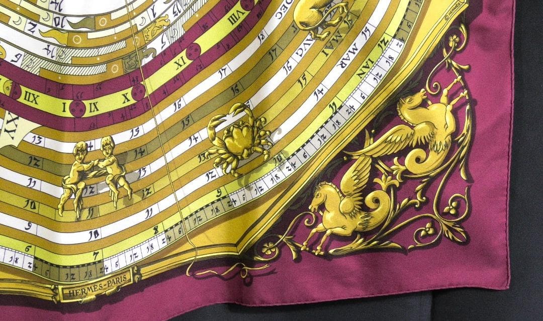 Hermes Large Scarf 90 Silk 100 D427