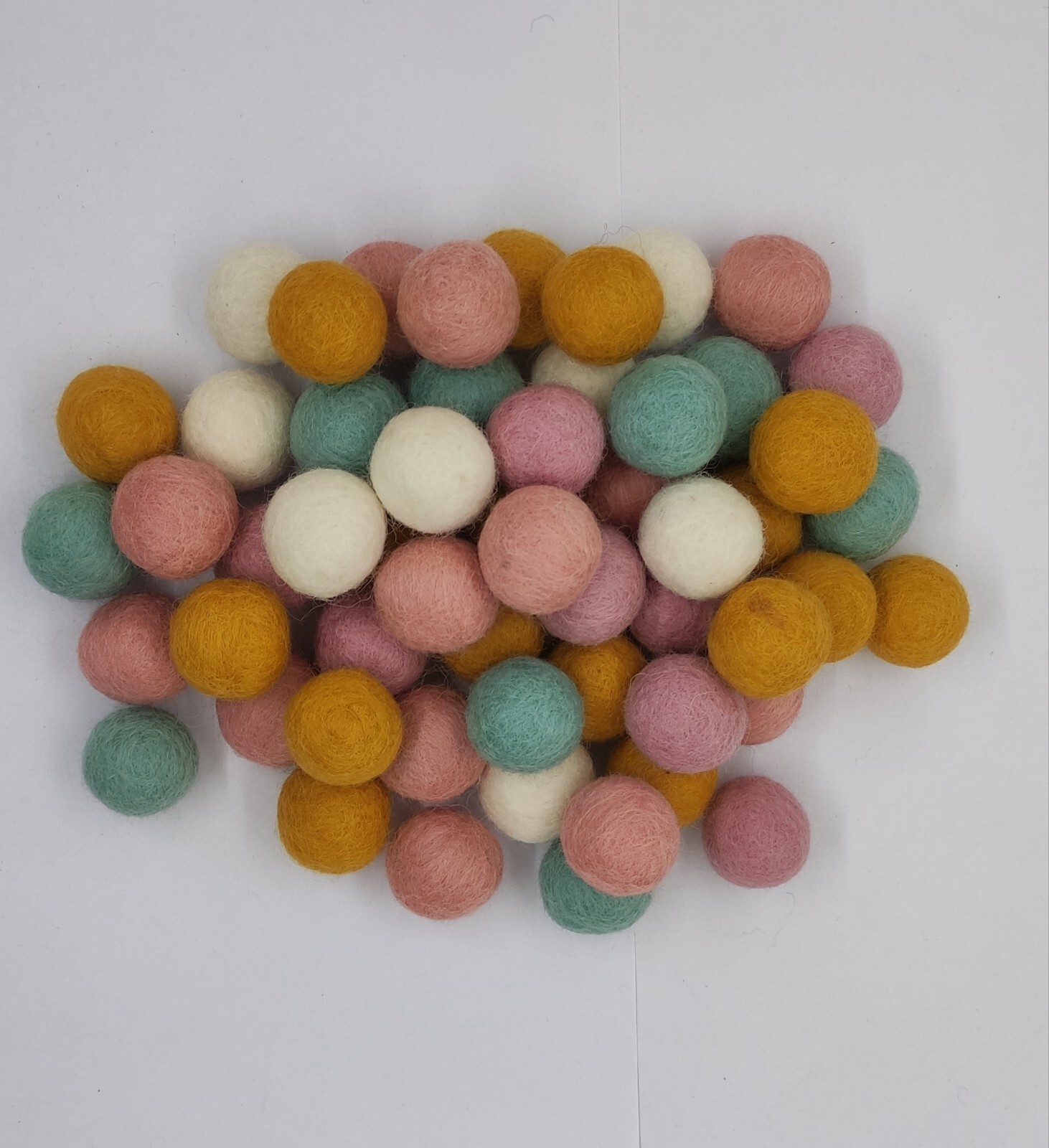 20mm 2cm Christmas Garland pom pom beads felt ball home craft 500 pc
