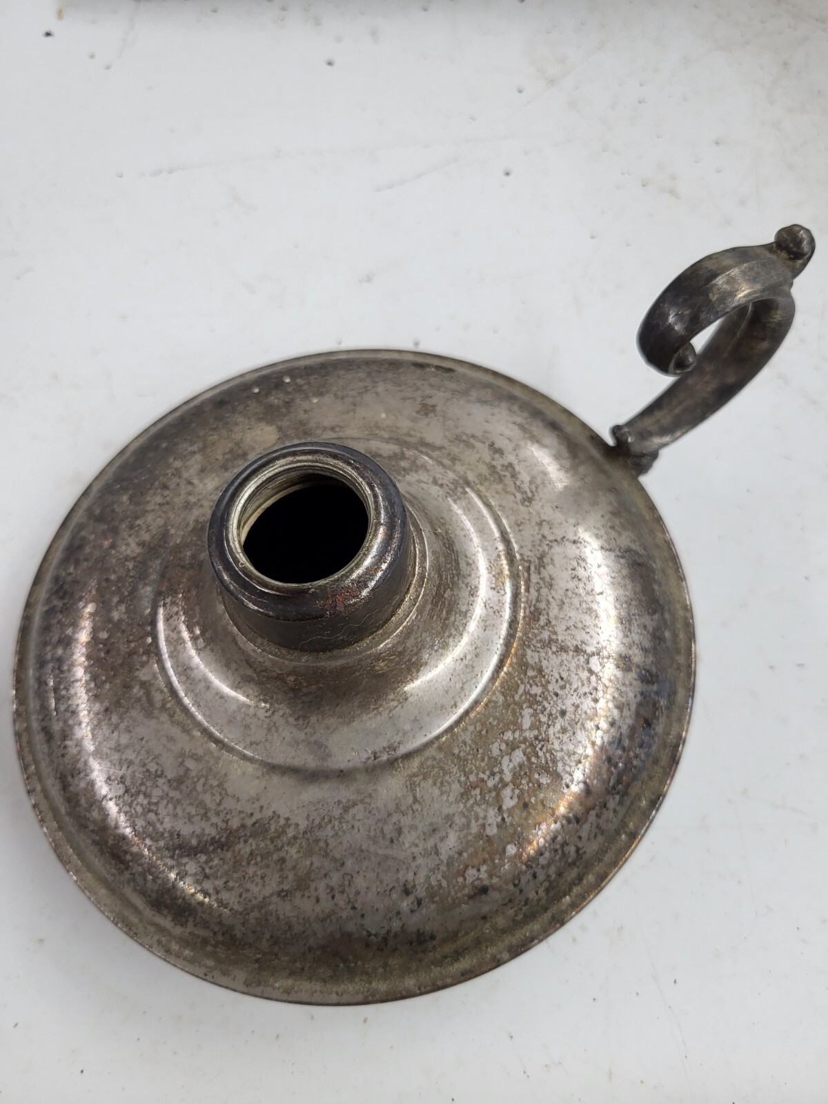 INTERNATIONAL SILVER COMPANY OIL LAMP LANTERN BASE WITH HANDLE USED 102324-23