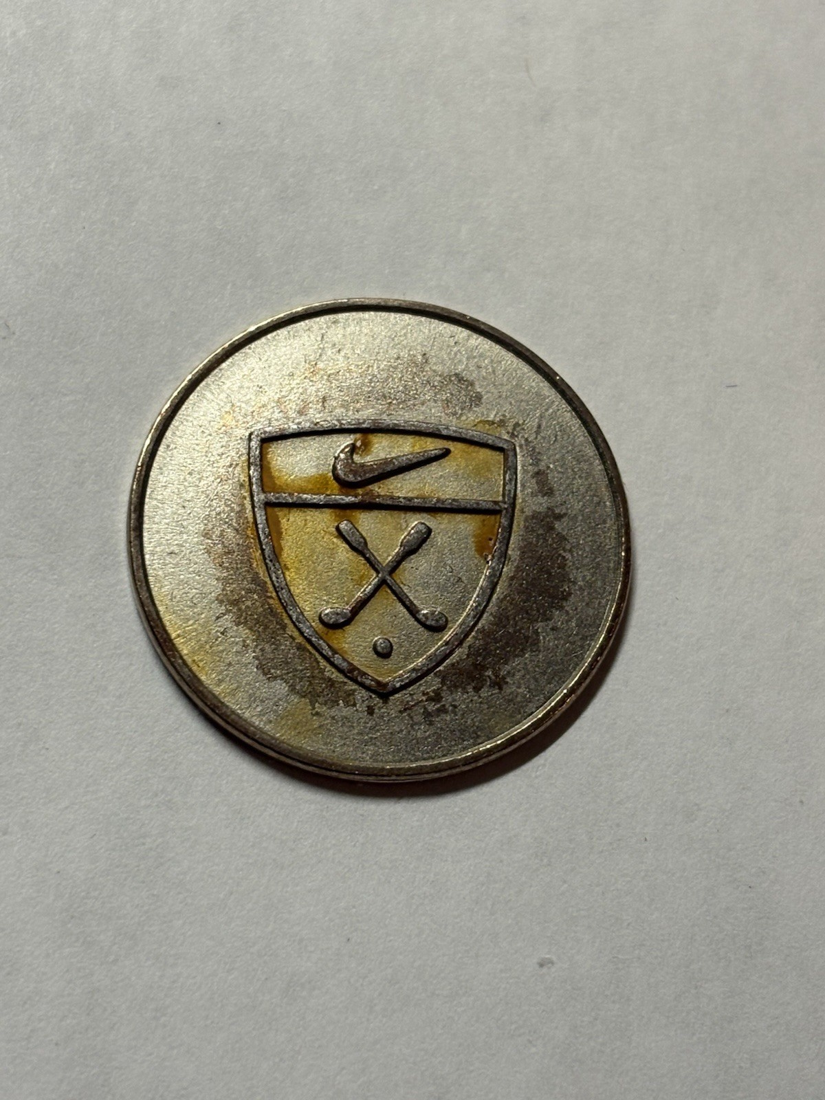 Very Rare Nike Swoosh Older Magnetic  1" Coin Style Golf Marker - A Beauty!