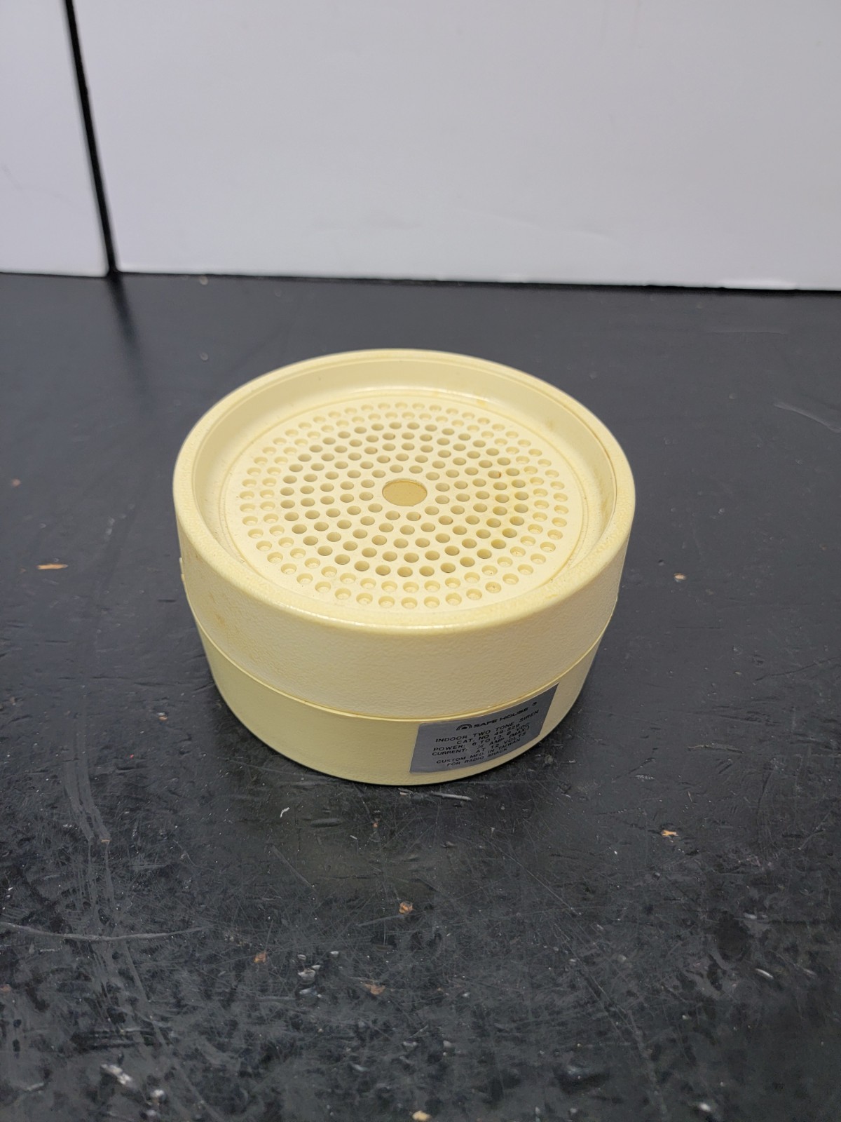 safehouse indoor 2 tone siren 49-529