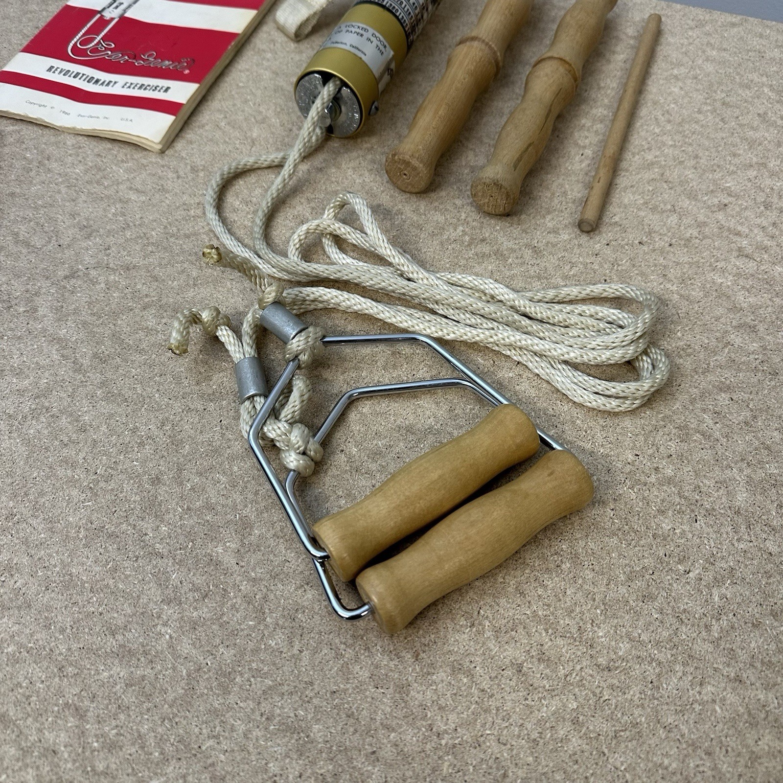 Vtg Exer-Genie Revolutionary Exerciser System W/ Carry Pouch Instructions