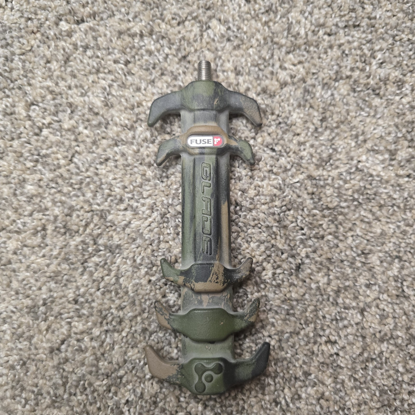 Compound Hunting Fuse Blade bow stabilizer