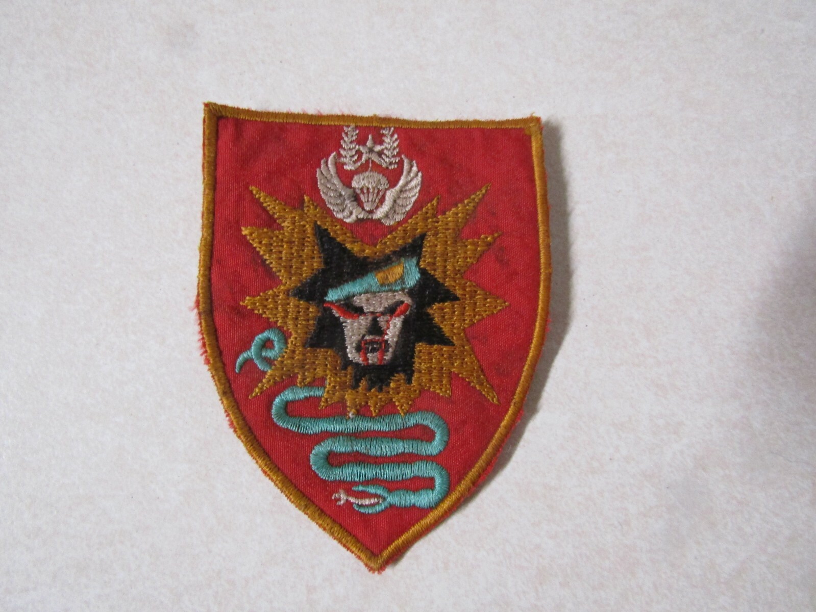 MILITARY PATCH OLD VIETNAM ERA AIRBORNE JUMP WINGS SNAKE GREEN BERET SKULL