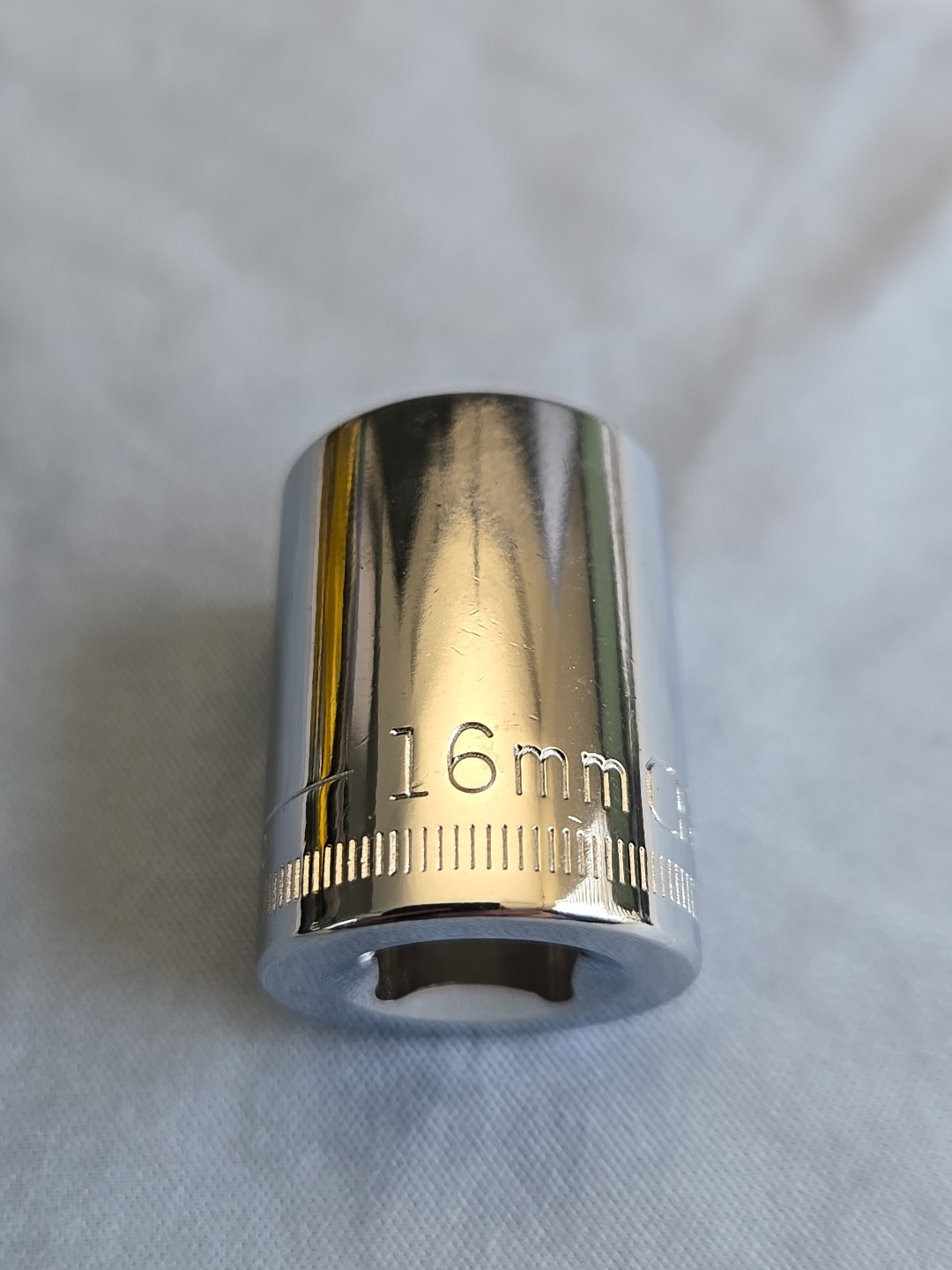 Craftsman 43570 16mm 6 Point 3/8" Drive Shallow Polished Chrome Socket Z-AP
