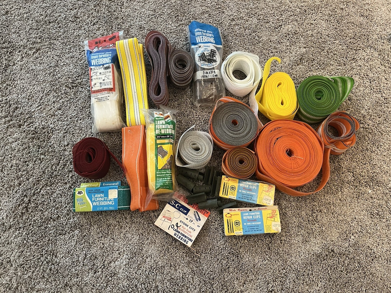 Large Lot 388 Feet Webbed Lawn Chair Chaise Webbing Mixed Colors w/ Clips