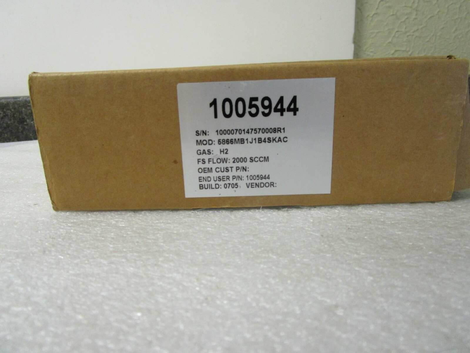 New! Brooks Instruments H2 Pressure Controller 2000 SCCM 5866MB1J1B4SKAC