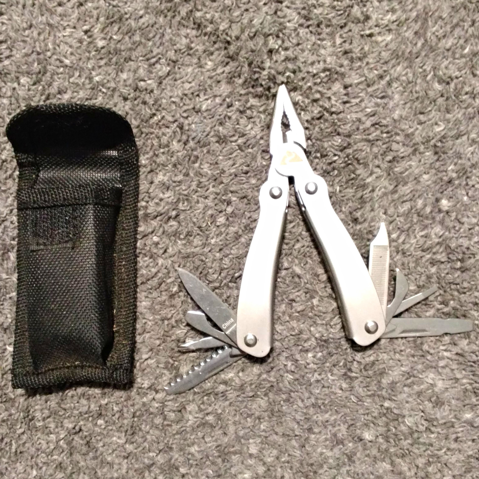 Stainless Steel Folding Multi-Tool Pliers w/ Black Nylon Belt Pouch