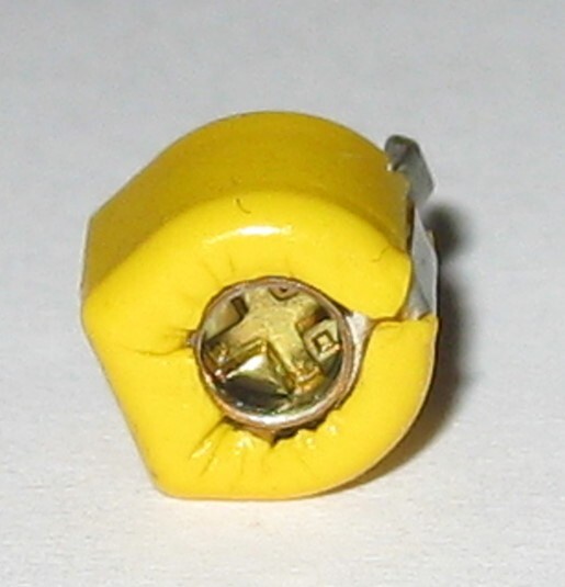 Murata PCB Mount 6.8 pF to 45 pF Ceramic Variable Yellow TZ03 Trimmer Capacitor