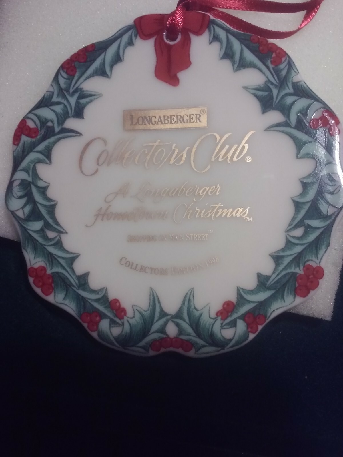 A Longaberger Hometown Christmas Ornament