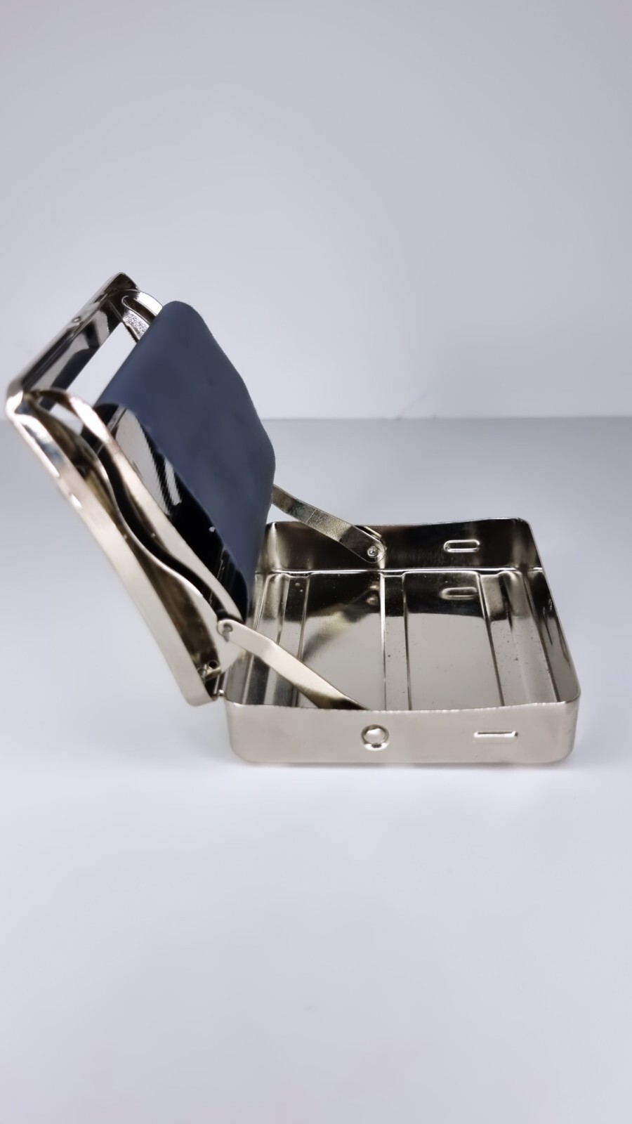 Automatic Cigarette Smoking Machine Metal Box For Tobacco Roller (Silvery)
