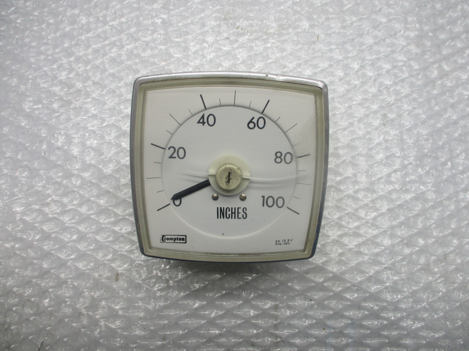 CROMPTON INSTRUMENTS 016-050 PANEL METER 0-100IN UNMP