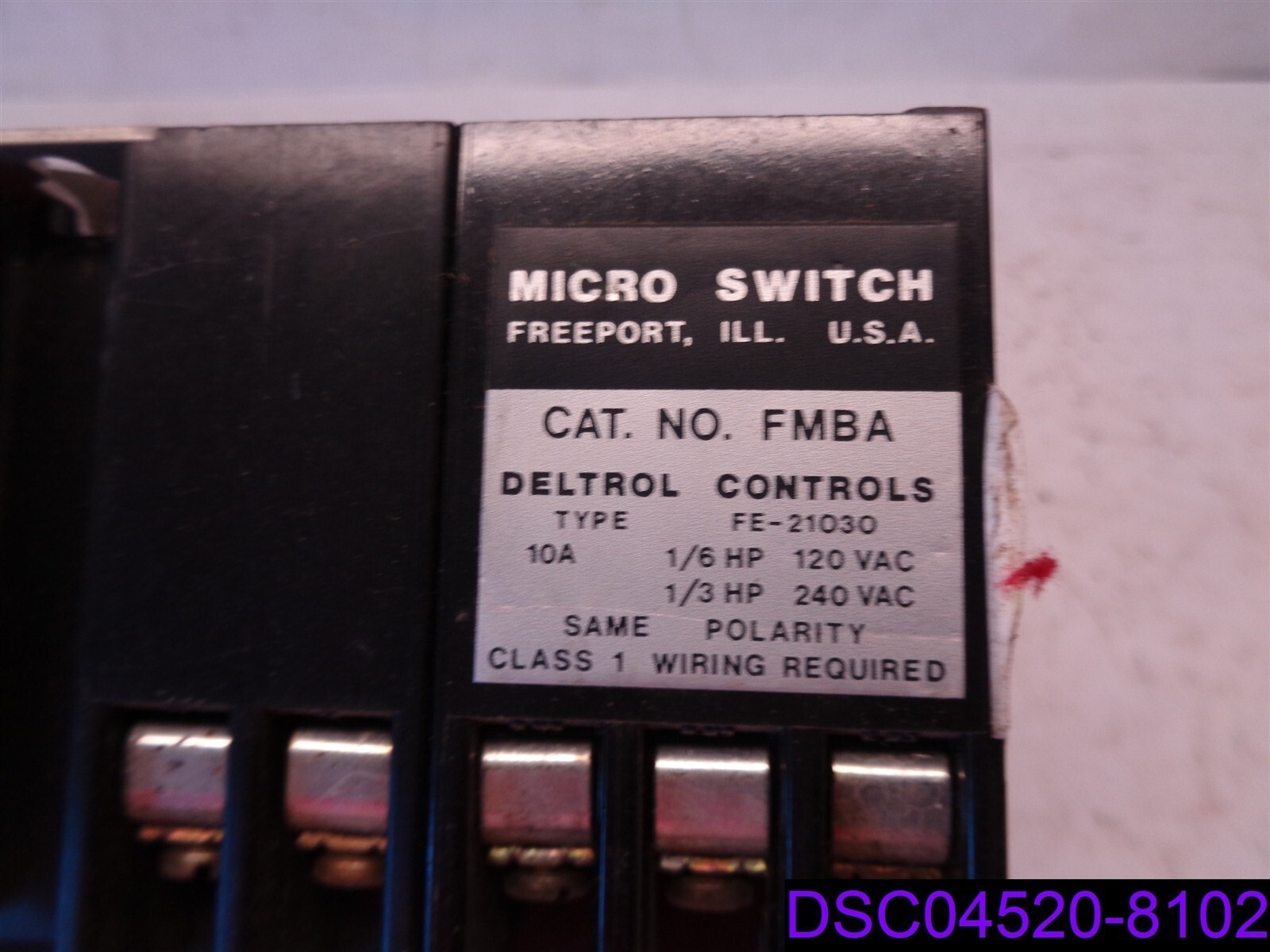Micro Switch Proximity Control Switch FMA111L4-VA, FMBA