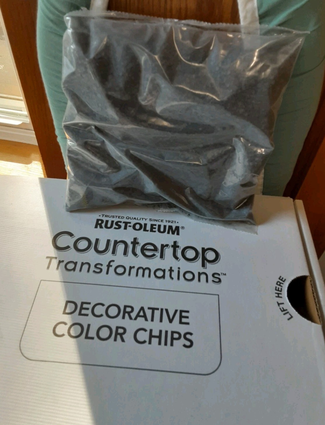Countertop Transformations Black Color Chips Charcoal Rust-Oleum Bag Of Flakes
