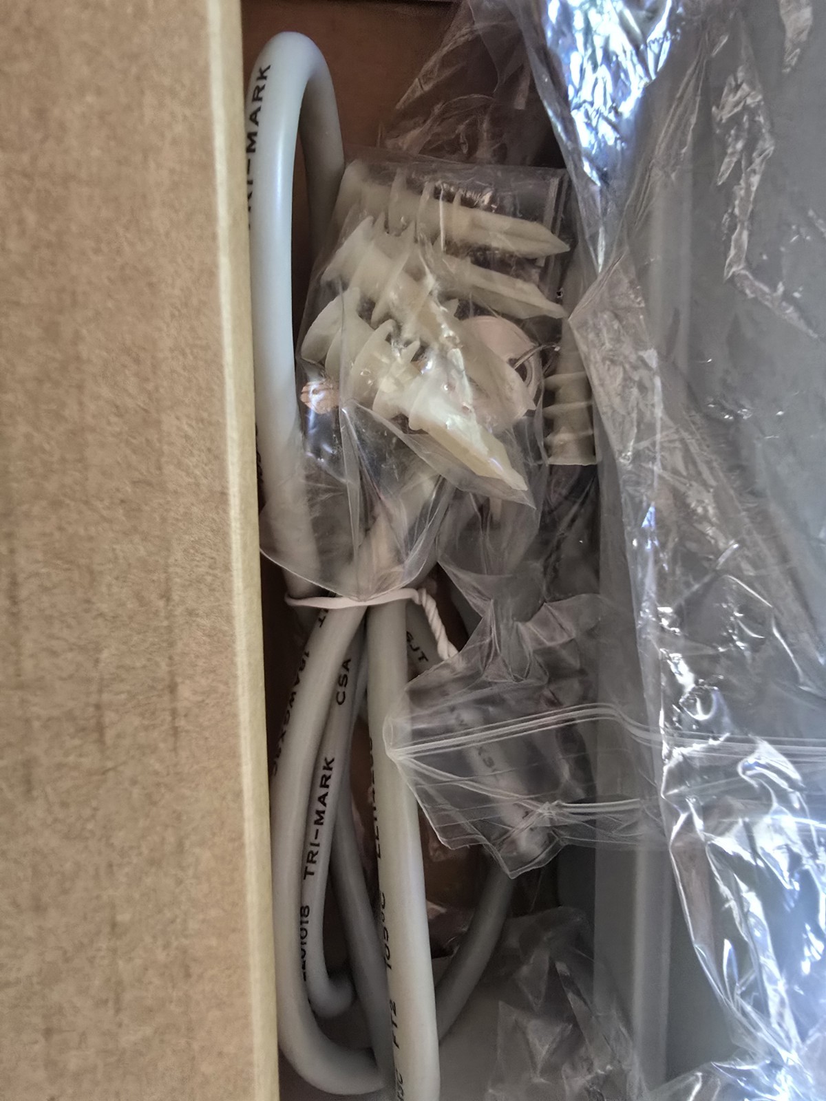 Weathermatic SL-1600 SmartLine Irrigation Controller W/ Key & Case Open Box