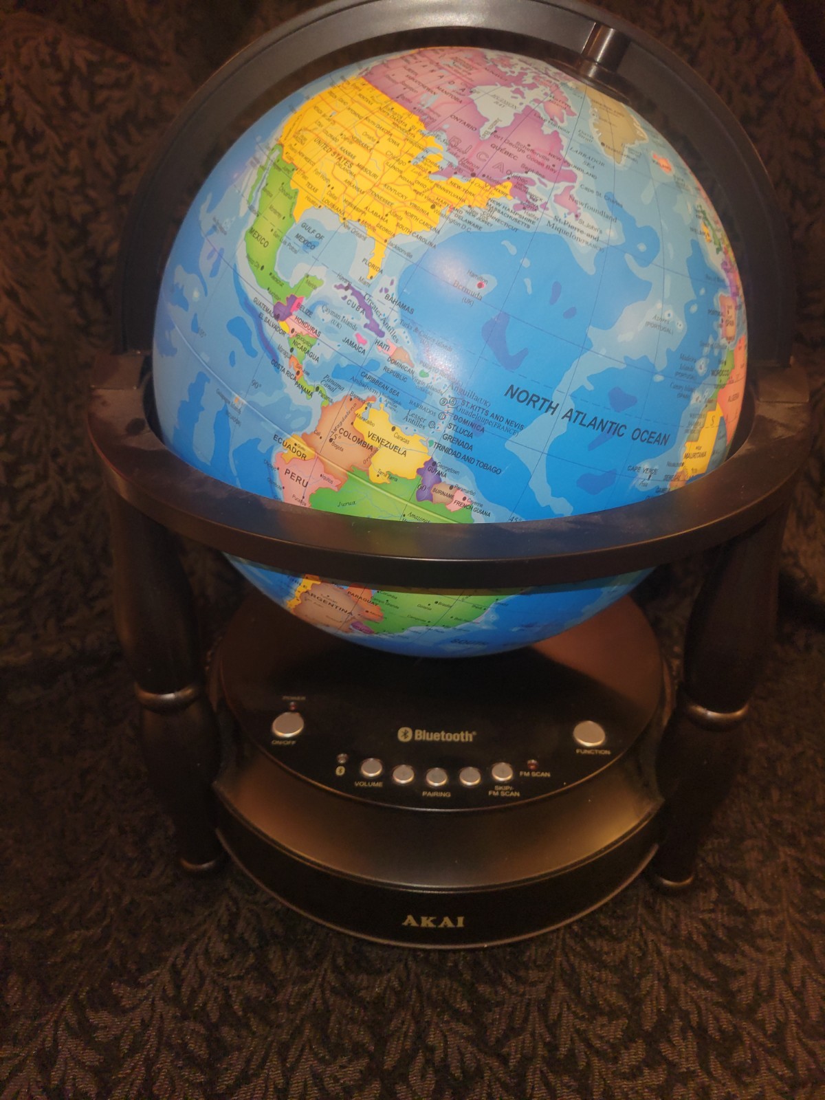 Akai Bluetooth Speaker with a Rotating Globe Model GLU703BT