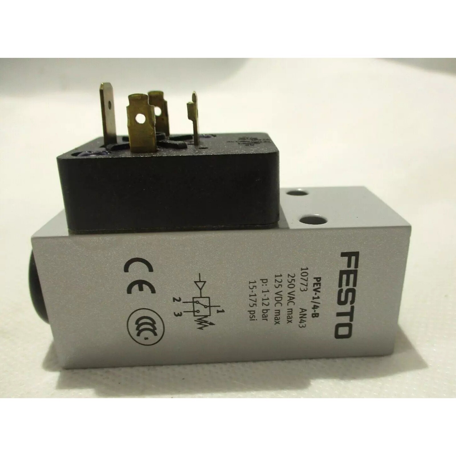 New Festo 10773 PEV-1/4-B Pressure Switch