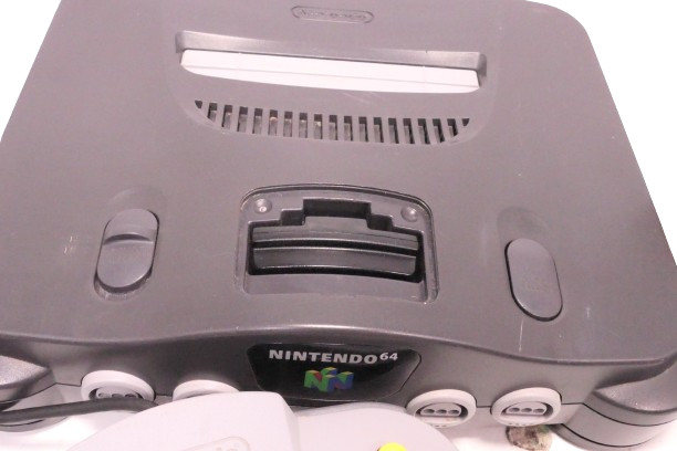 Nintendo 64 Console With Controller & Cords