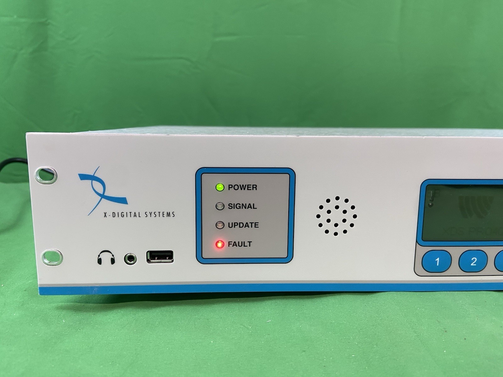 X-Digital Systems XDS-PRO4Q DVB Satellite Receiver | **Read**