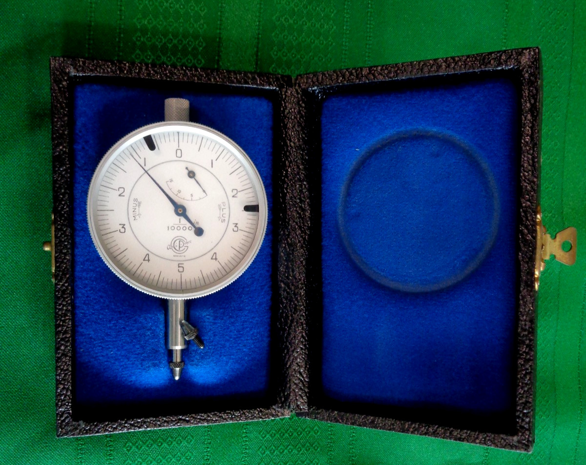 VINTAGE COMPAC GENEVE PRECISION DIAL INDICATOR  GAGE .0001 SWISS + EXTRA TIP