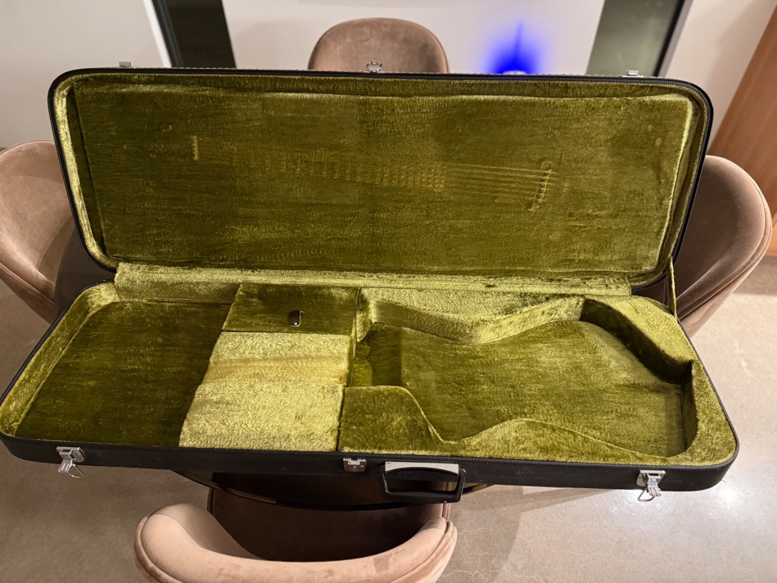 Ibanez Iceman Case Late 1970's Green Plush Interior IC400 200 250 100 50 PS10