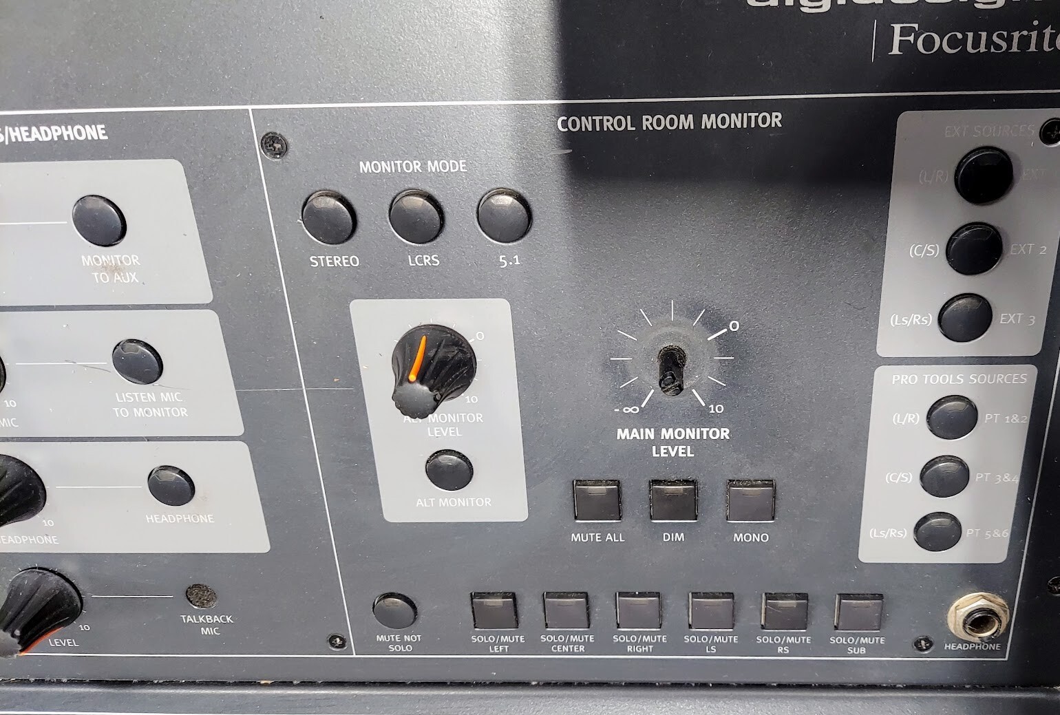 Digidesign Focusrite MC124 Control24 Protools Professional Mixer Console