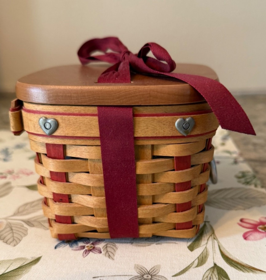 Longaberger 2002 Sweetest Gift Small Basket Combo ~ BLPL tie on #1
