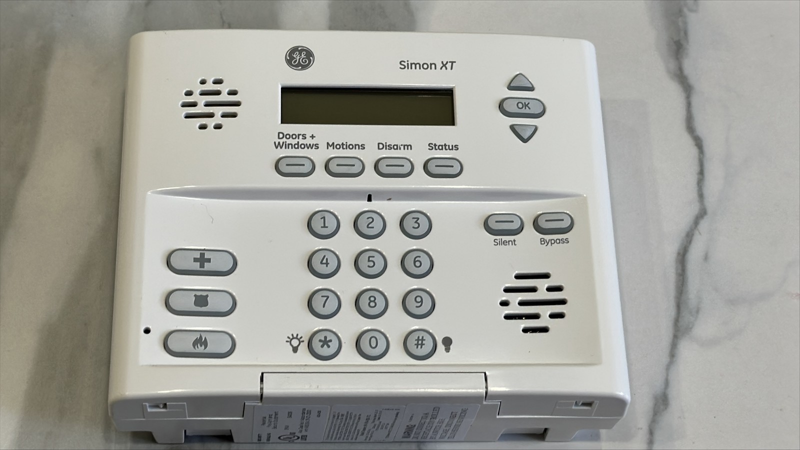 Simon XT 600-1054-95R-V2