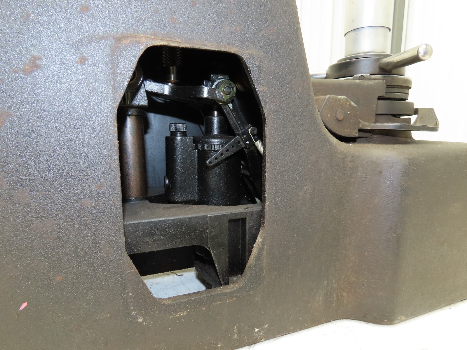 Wilson Rockwell Model 4 JR Hardness Tester Metal Testing Zerominder