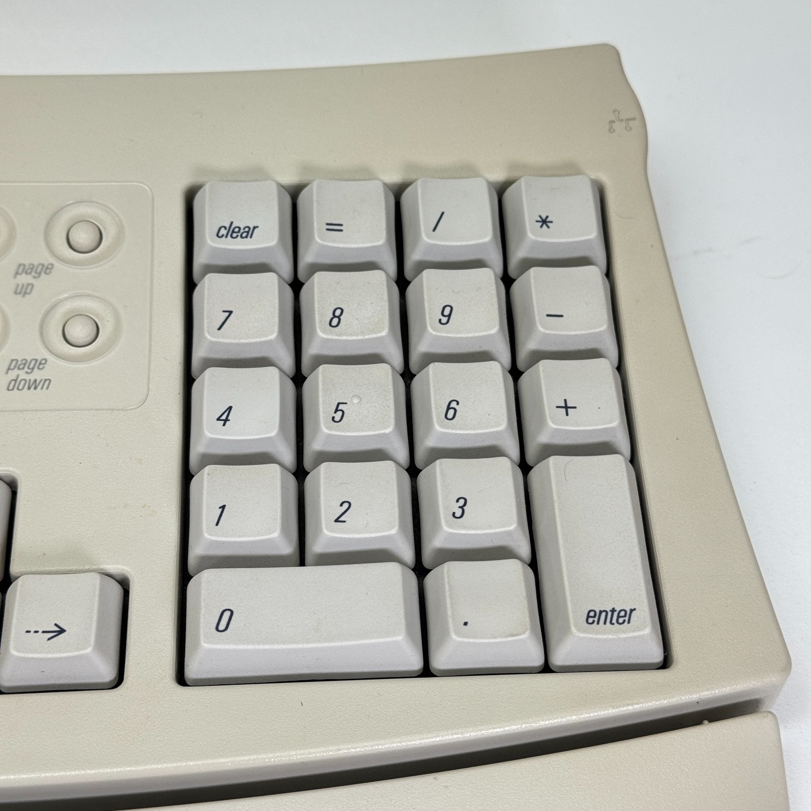 Vintage Apple Mac Adjustable Keyboard M1242 + Numeric Keypad & Disk Ergonomic