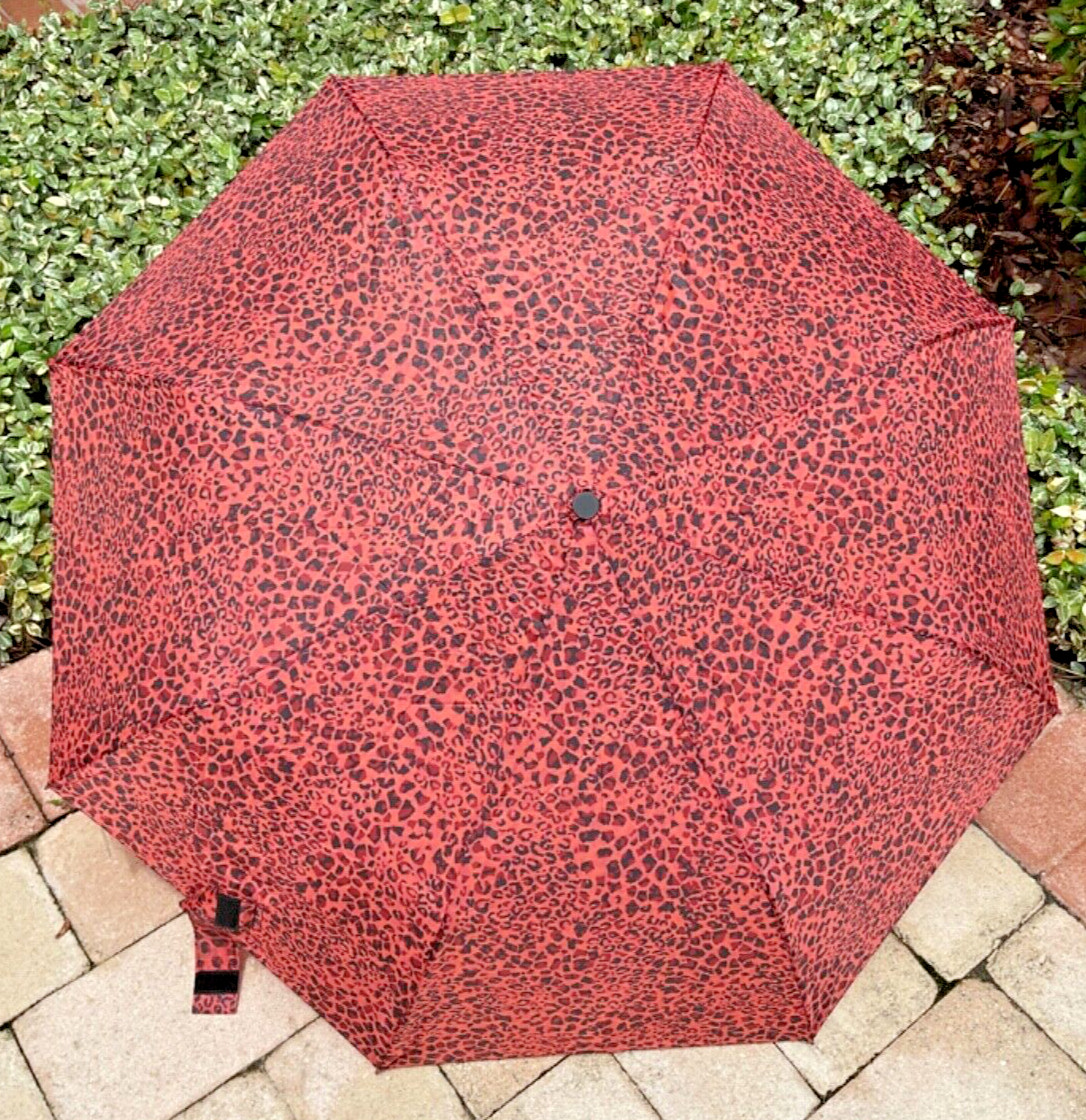 JONES NEW YORK UMBRELLA AUTO OPEN 42 INCHES ANIMAL PRINT ORANGE  NWT