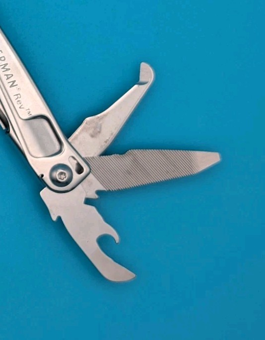 Leatherman Rev 3.8" Multi-Tool, Stainless!