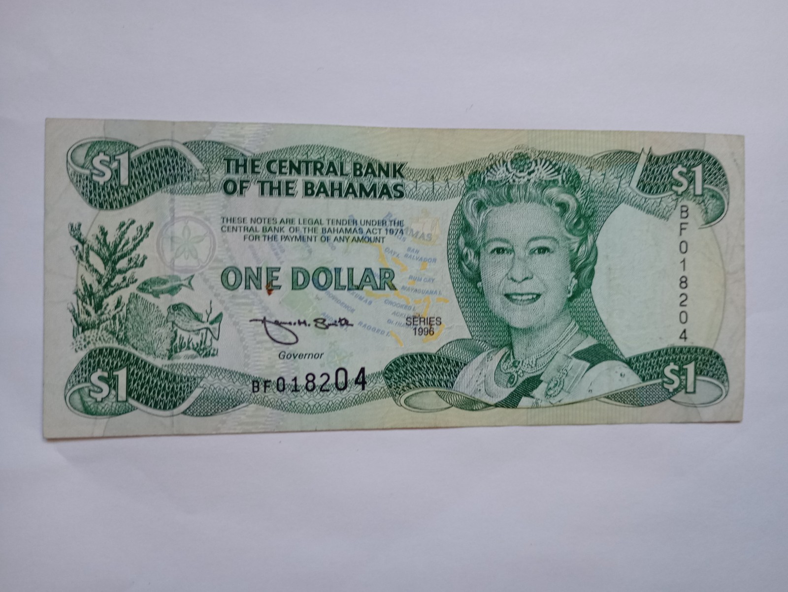 Bahamas 1 Dollar 1996 Great Circulated Condition Queen Elizabeth II Pick #57