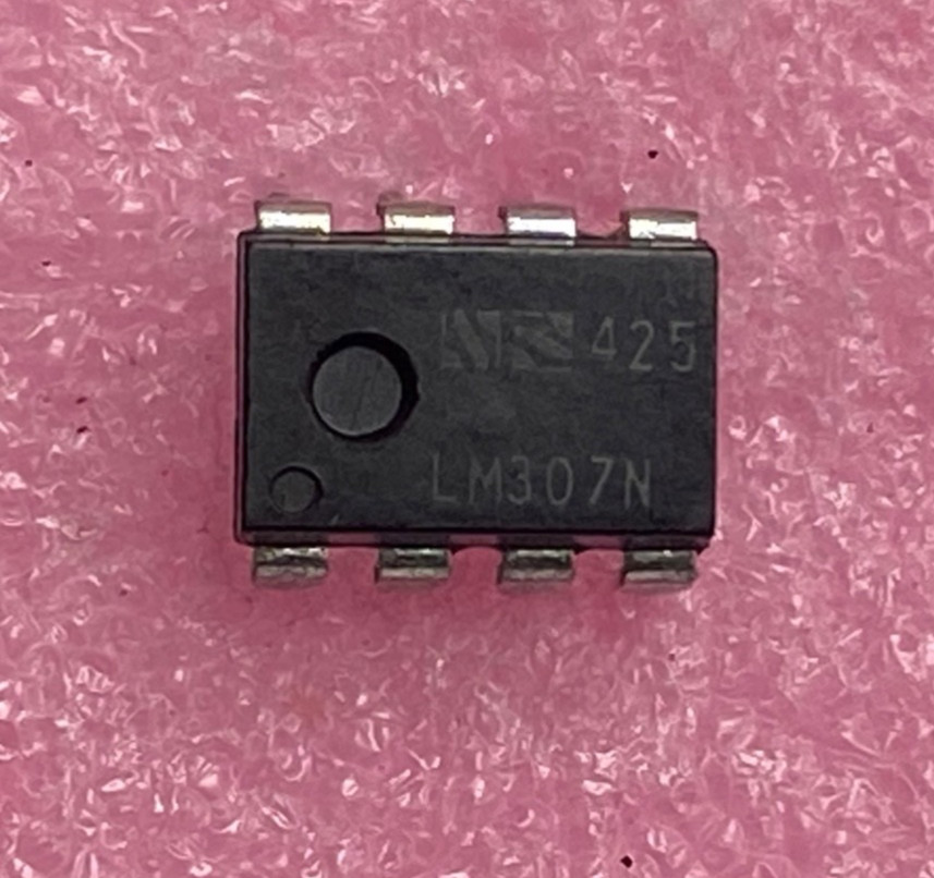 National LM307N Operational Amp Integrated Circuit