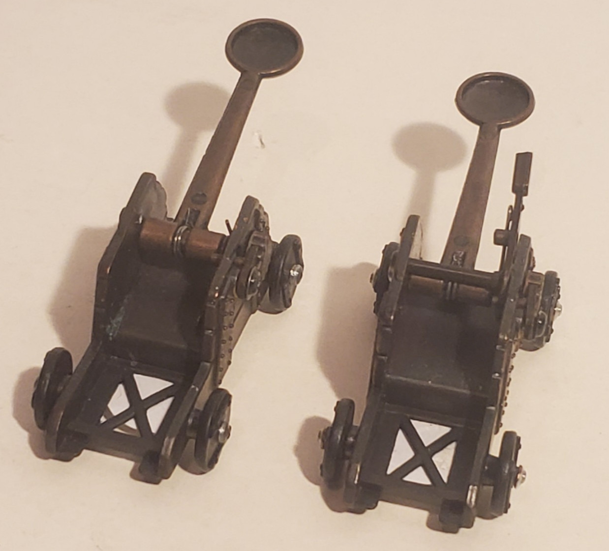 VINTAGE CATAPULT OLD FASHIONED DIE CAST METAL PENCIL SHARPENER LOT/2 *READ*