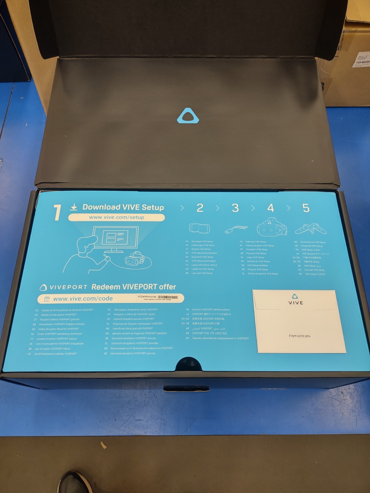 HTC VIVE Cosmos Elite Full VR Headset Kit