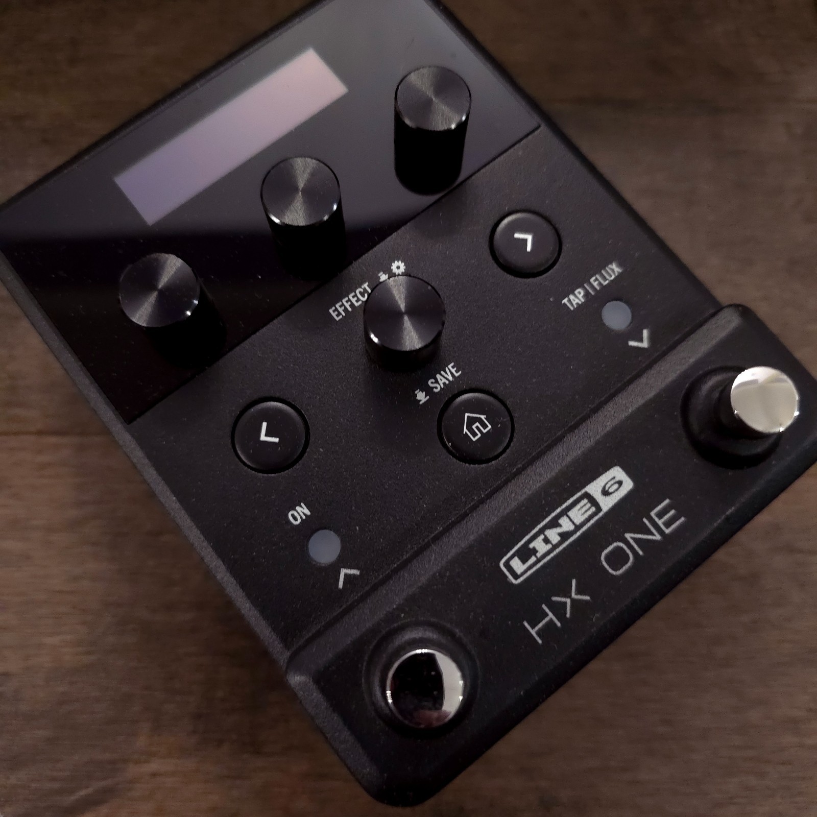 Line 6 HX One Stereo Guitar Effects Pedal Multi FX Processor Box Power Supply