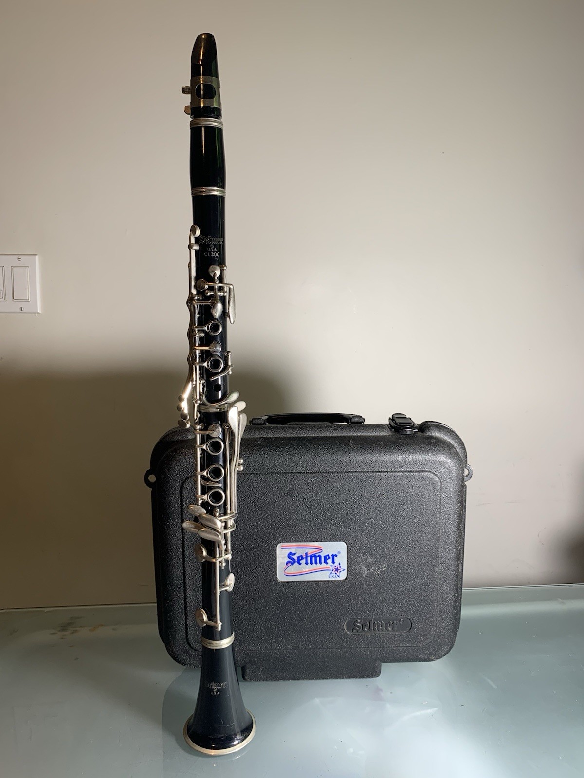Selmer CL300 Bb Clarinet USA Student Model w Case Mouthpiece Band Instrument
